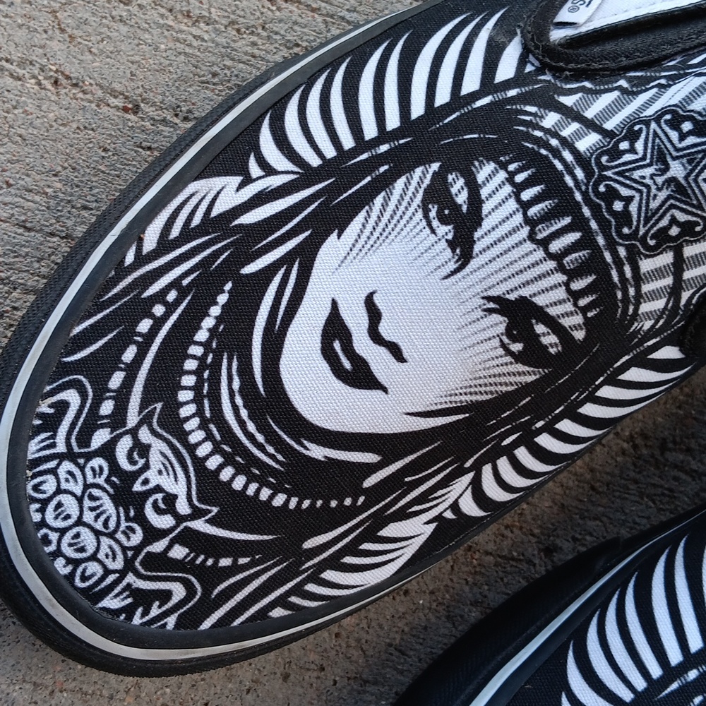 Vans Rare Slip On Sneakers Print Canvas Shoes Mens Size 13 - Picture 3 of 9